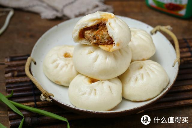 蒸肉包子有诀窍,调馅时多做这一步,皮软馅香直冒汁儿,好吃到爆