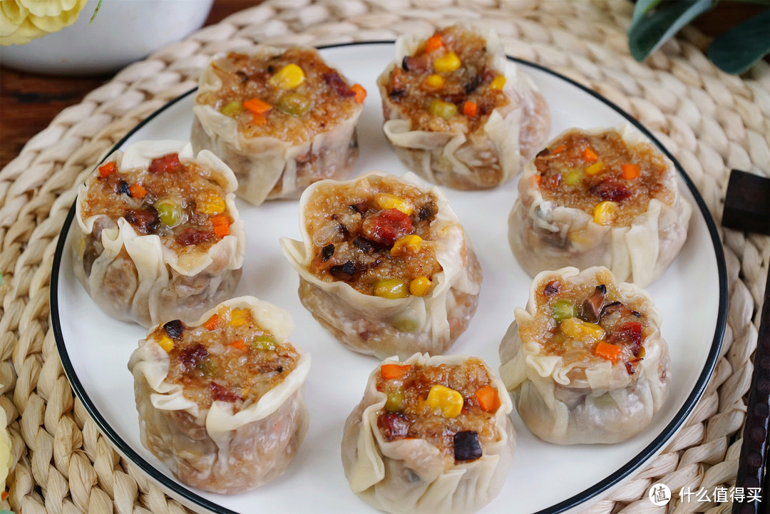 比馒头香,比包子简单,买叠饺子皮做烧卖,简单省事,好吃不打折